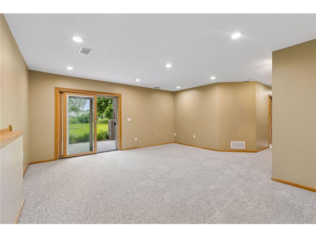 680 Lois Lane Lino Lakes MN 55014 7085729 image31