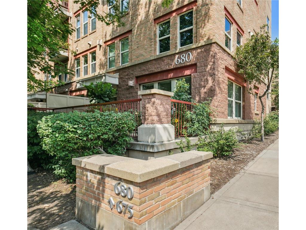 680 N 2nd Street #112 Minneapolis MN 55401 6596418 image1