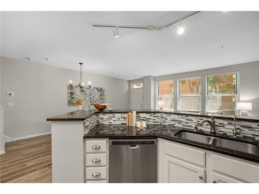 680 N 2nd Street #120 Minneapolis MN 55401 7066968 image16