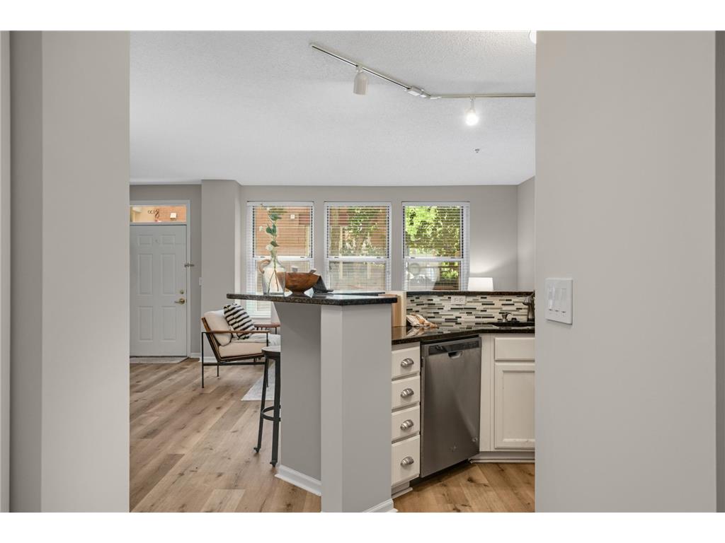 680 N 2nd Street #120 Minneapolis MN 55401 7066968 image8