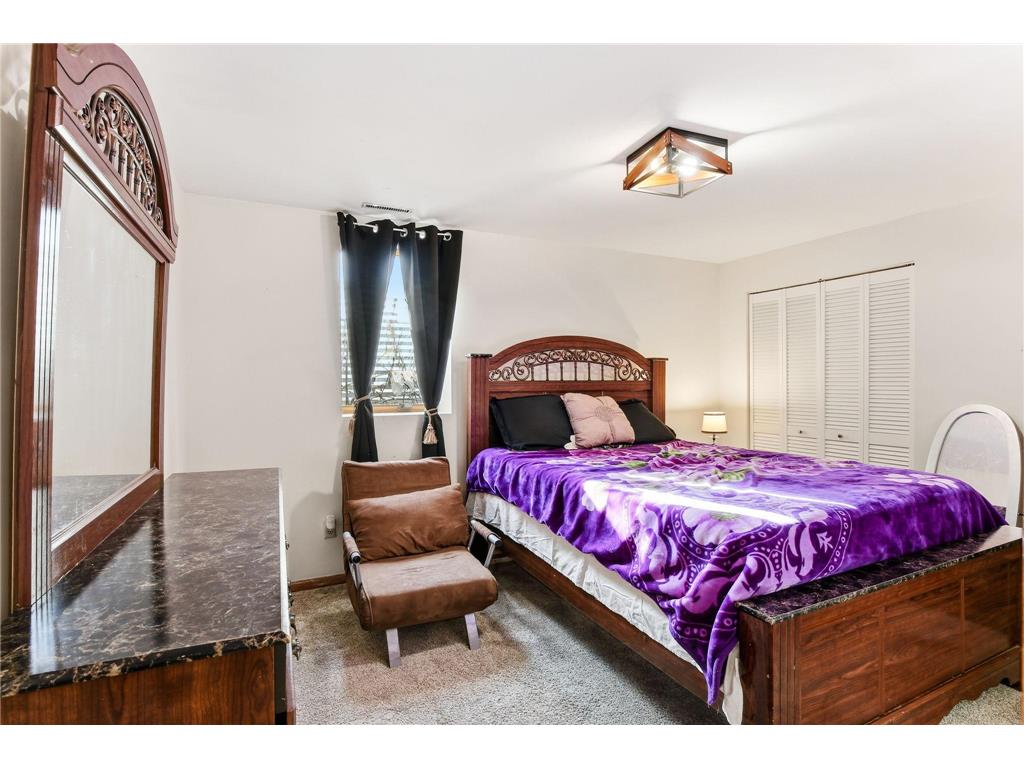 680 Otsego Street Saint Paul MN 55130 7004154 image16