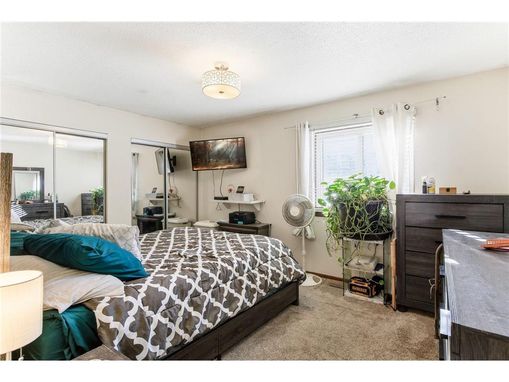 680 Otsego Street Saint Paul MN 55130 7004154 image9