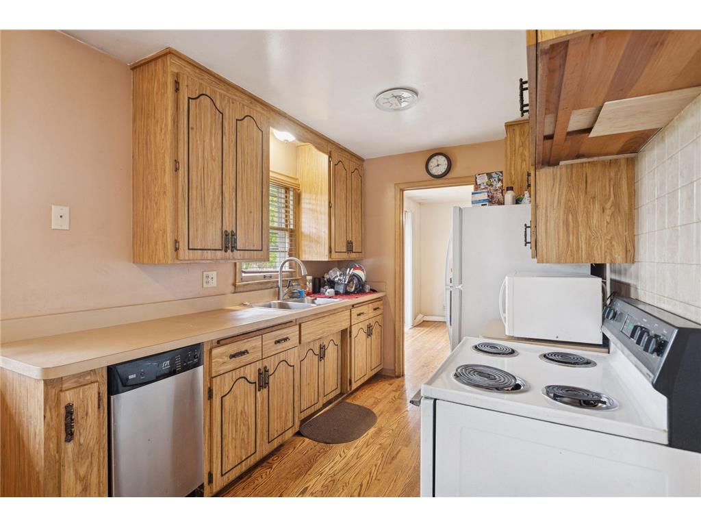 6800 68th Avenue N Brooklyn Park MN 55428 6813382 image13