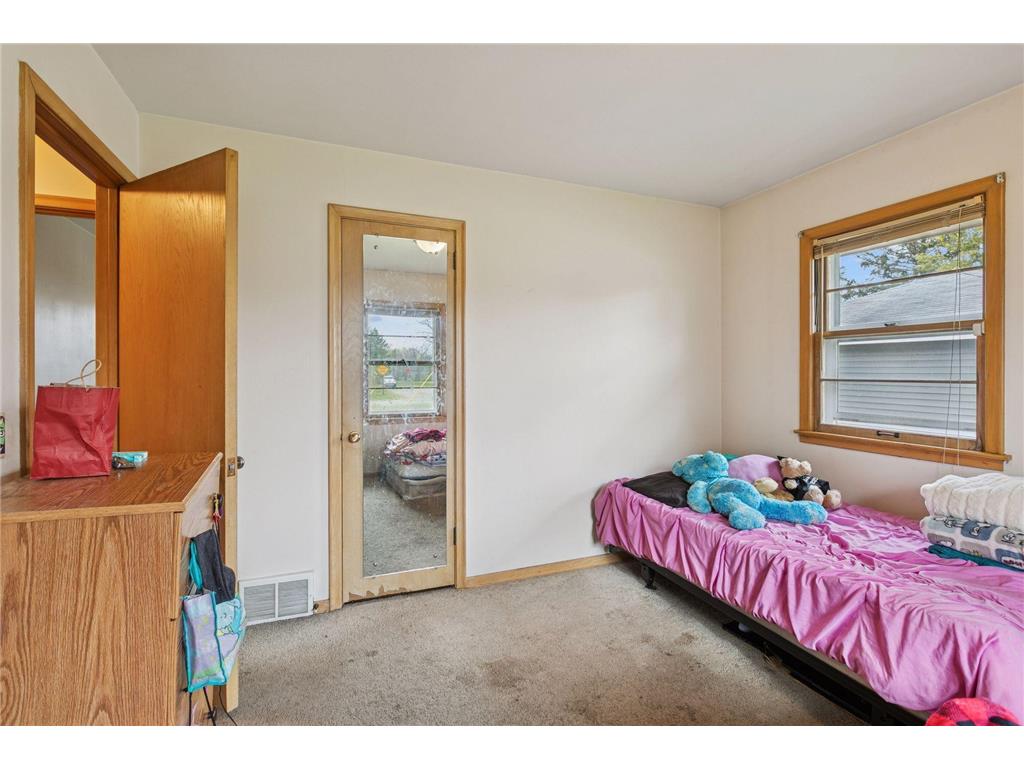 6800 68th Avenue N Brooklyn Park MN 55428 6813382 image24