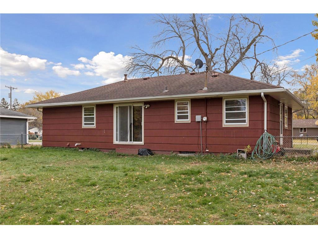 6800 68th Avenue N Brooklyn Park MN 55428 6813382 image32