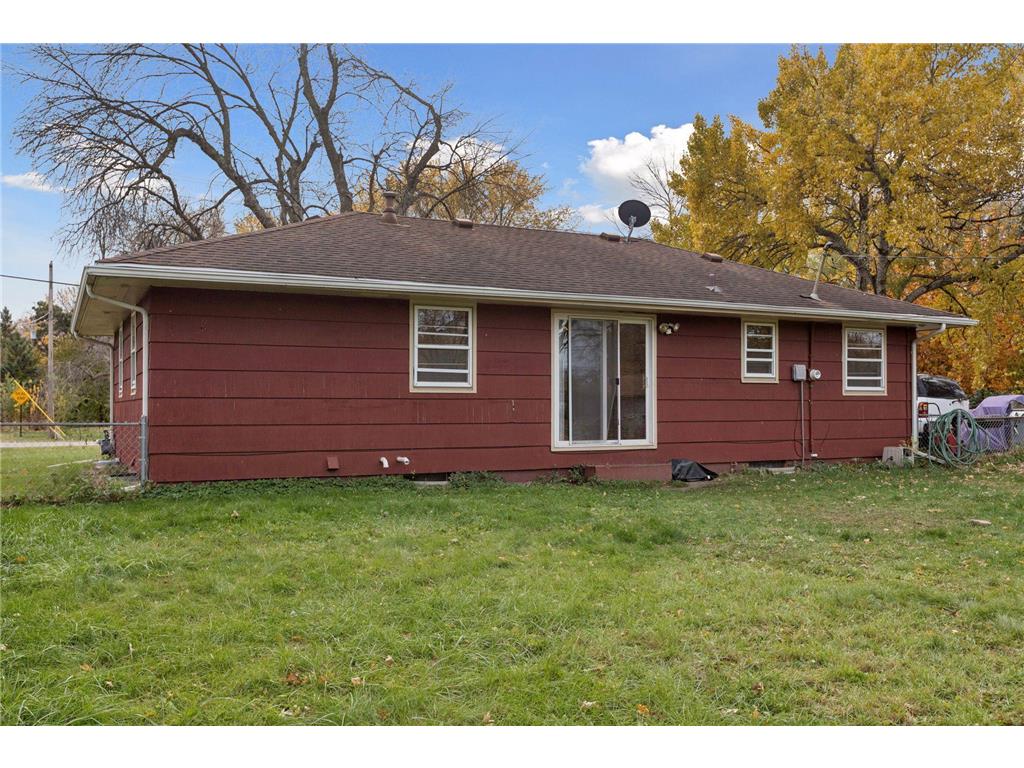 6800 68th Avenue N Brooklyn Park MN 55428 6813382 image33