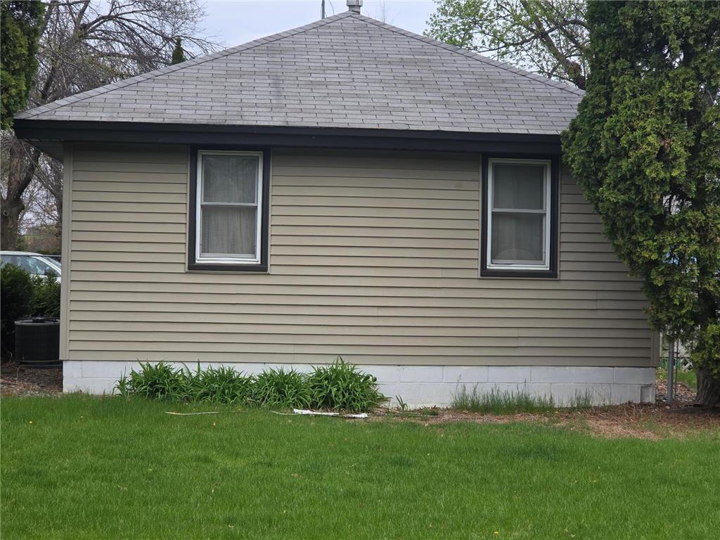 6800 Perry Avenue N Brooklyn Center MN 55429 7076887 image4