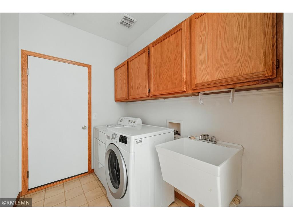 6801 24th Street N Oakdale MN 55128 7080163 image19