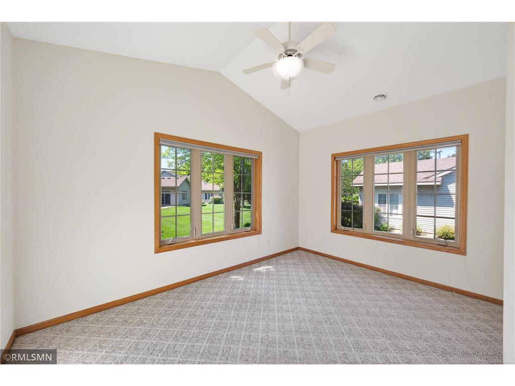 6801 24th Street N Oakdale MN 55128 7080163 image9
