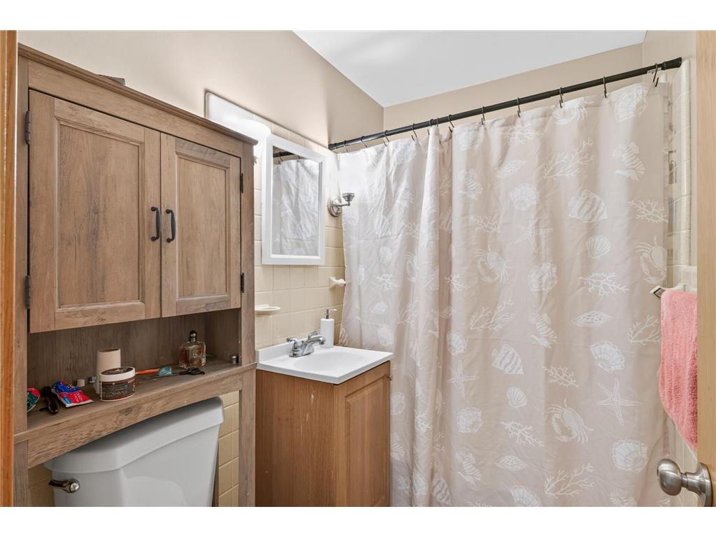 6801 Orchard Avenue N Brooklyn Center MN 55429 7106725 image18