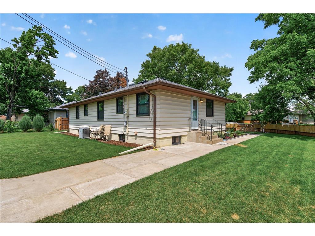 6801 Orchard Avenue N Brooklyn Center MN 55429 7106725 image30