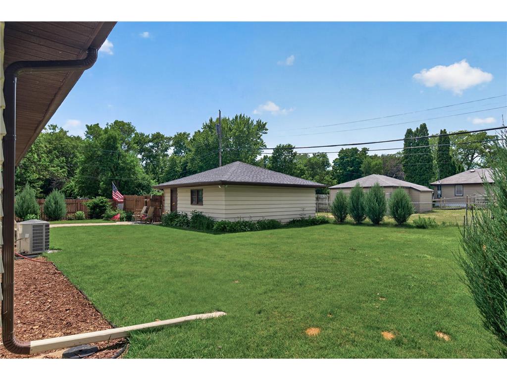 6801 Orchard Avenue N Brooklyn Center MN 55429 7106725 image32