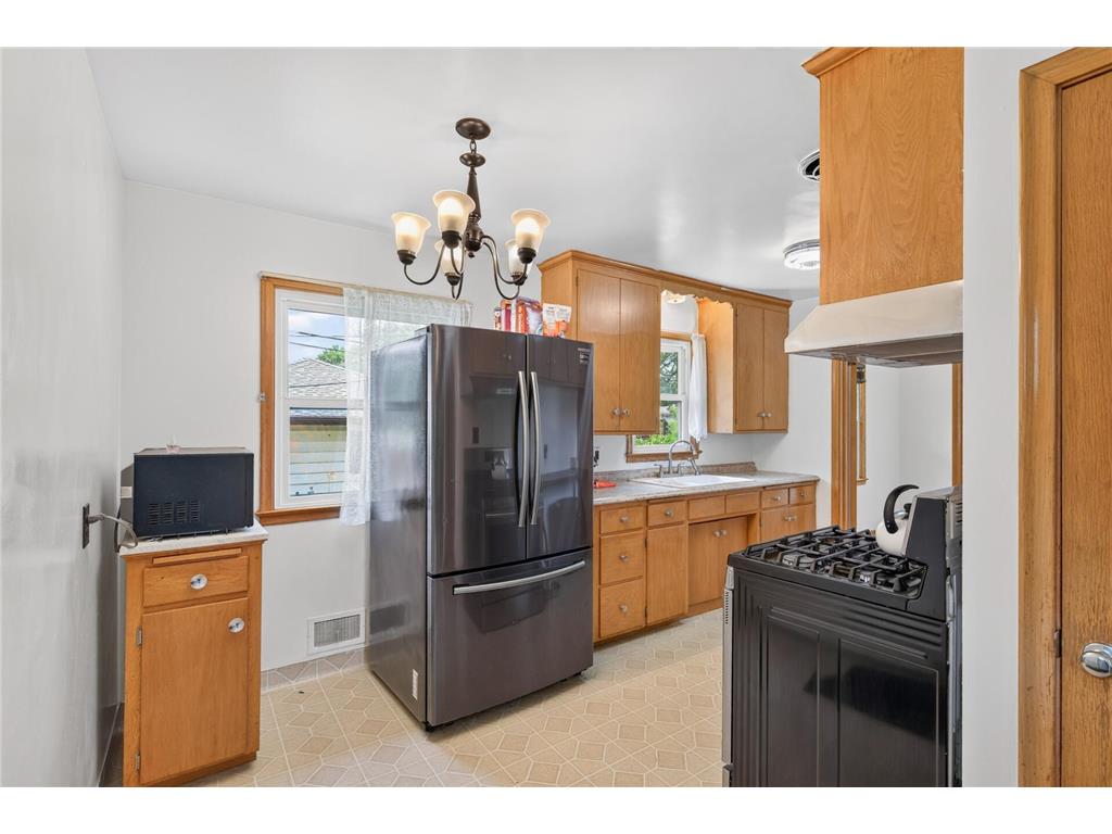 6801 Orchard Avenue N Brooklyn Center MN 55429 7106725 image8