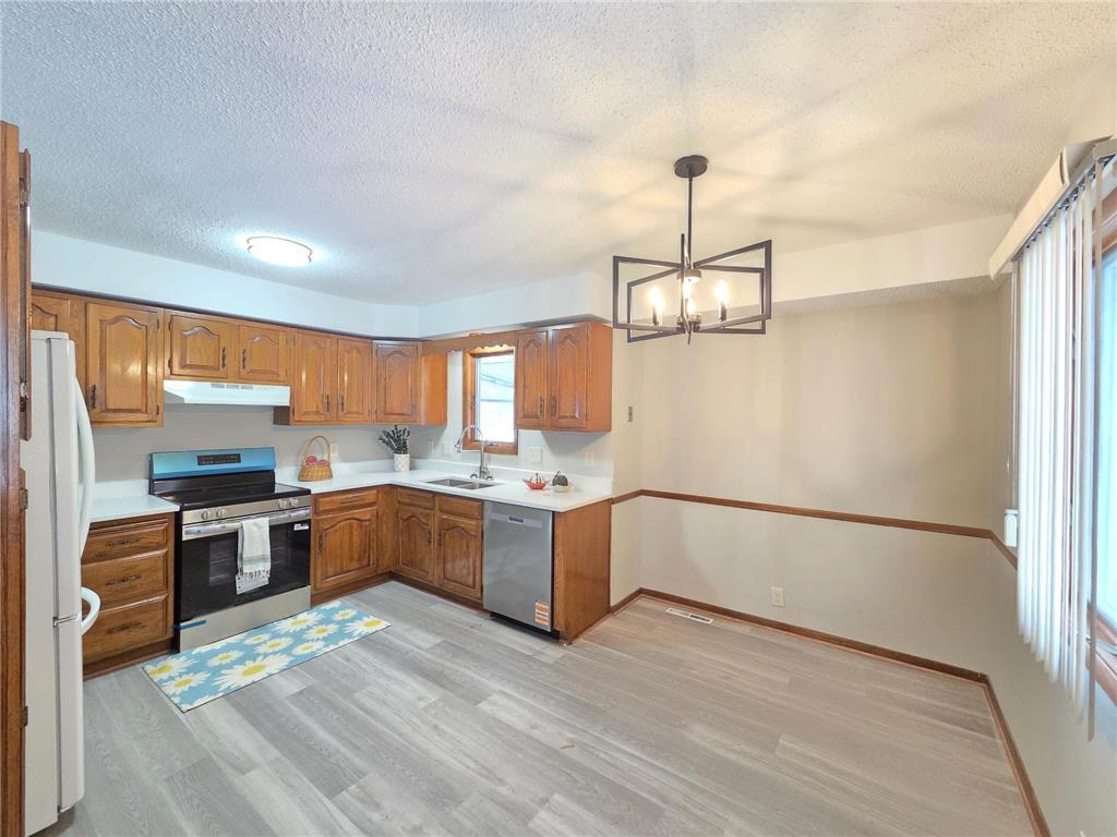 6801 Toledo Avenue N Brooklyn Center MN 55429 7015105 image11