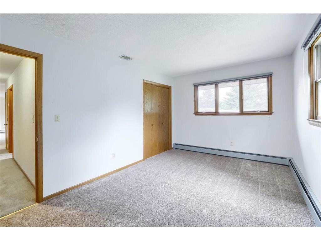 6801 Willow Lane N Brooklyn Center MN 55430 7065417 image17