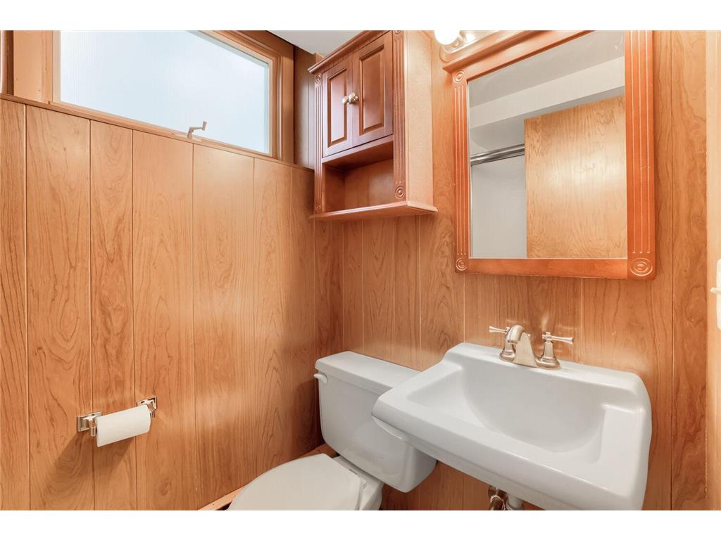 6801 Willow Lane N Brooklyn Center MN 55430 7065417 image24