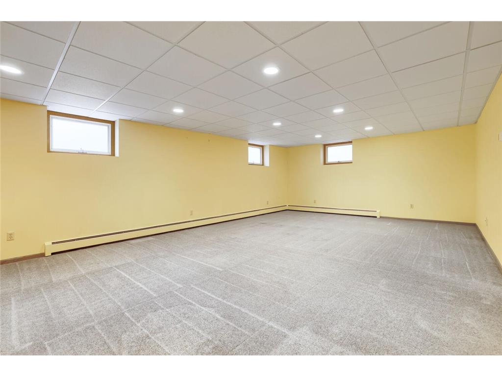 6801 Willow Lane N Brooklyn Center MN 55430 7065417 image26