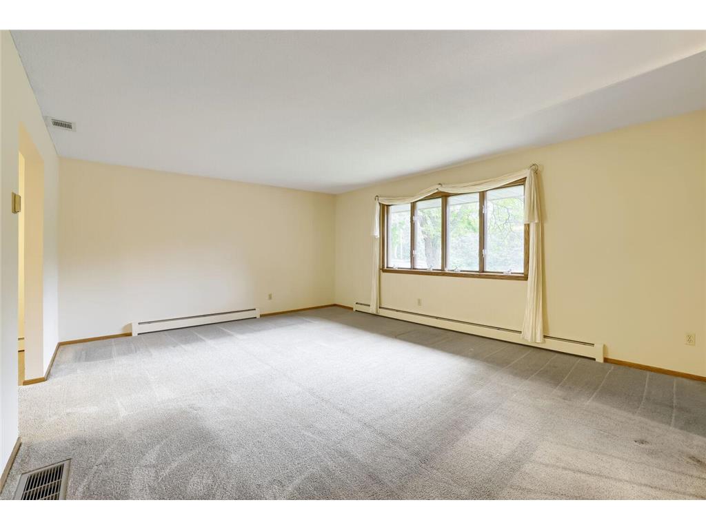 6801 Willow Lane N Brooklyn Center MN 55430 7065417 image9