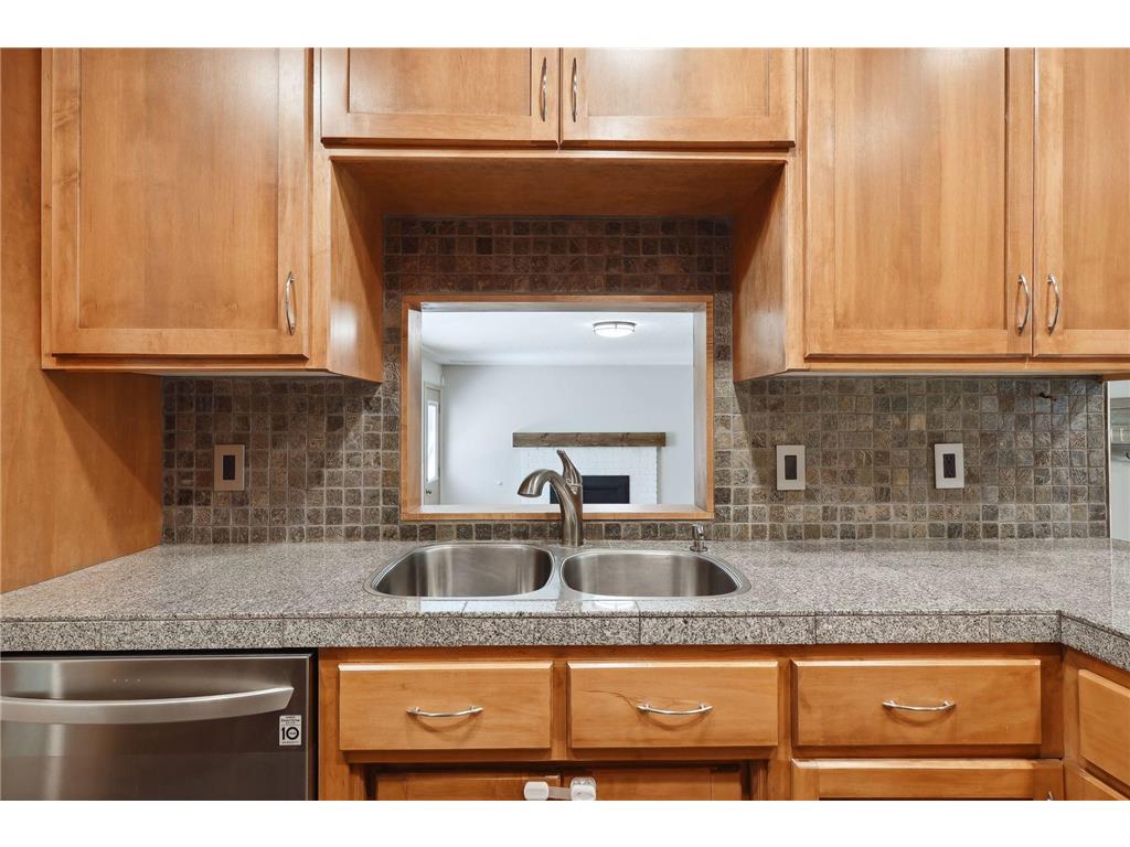6802 Cottonwood Lane N Maple Grove MN 55369 7054410 image16