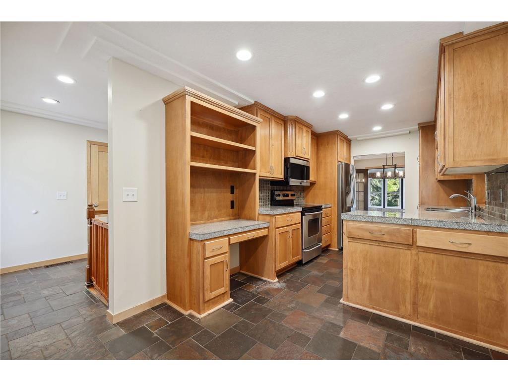 6802 Cottonwood Lane N Maple Grove MN 55369 7054410 image18