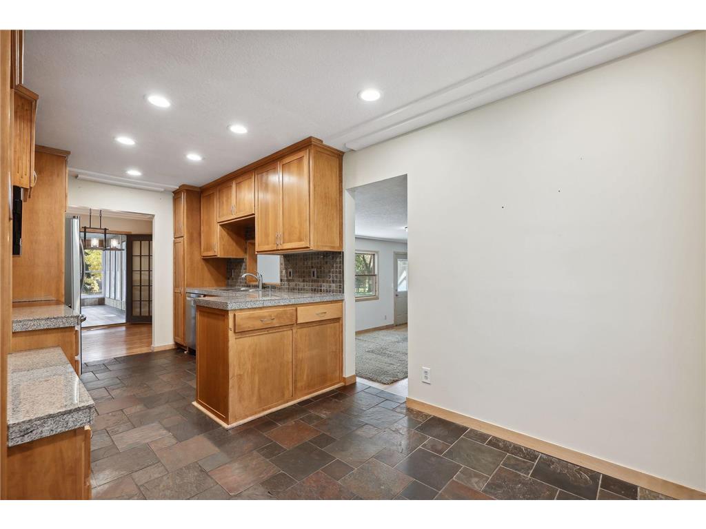 6802 Cottonwood Lane N Maple Grove MN 55369 7054410 image20