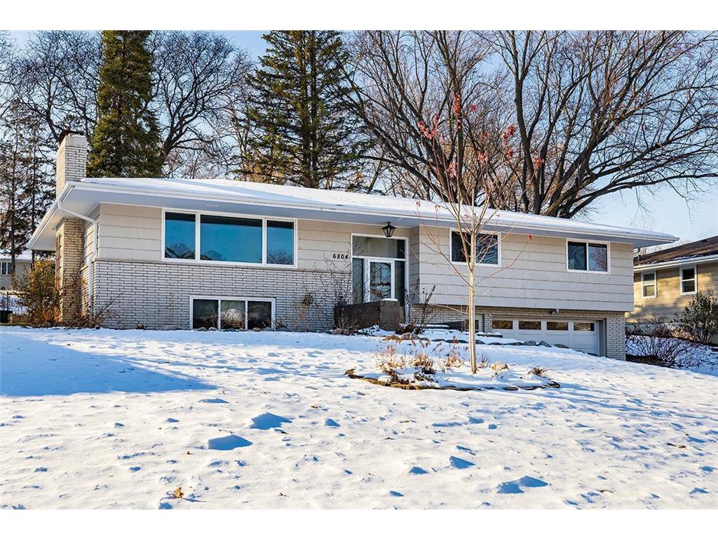 6804 Hillside Lane Edina MN 55439 6271047 image1