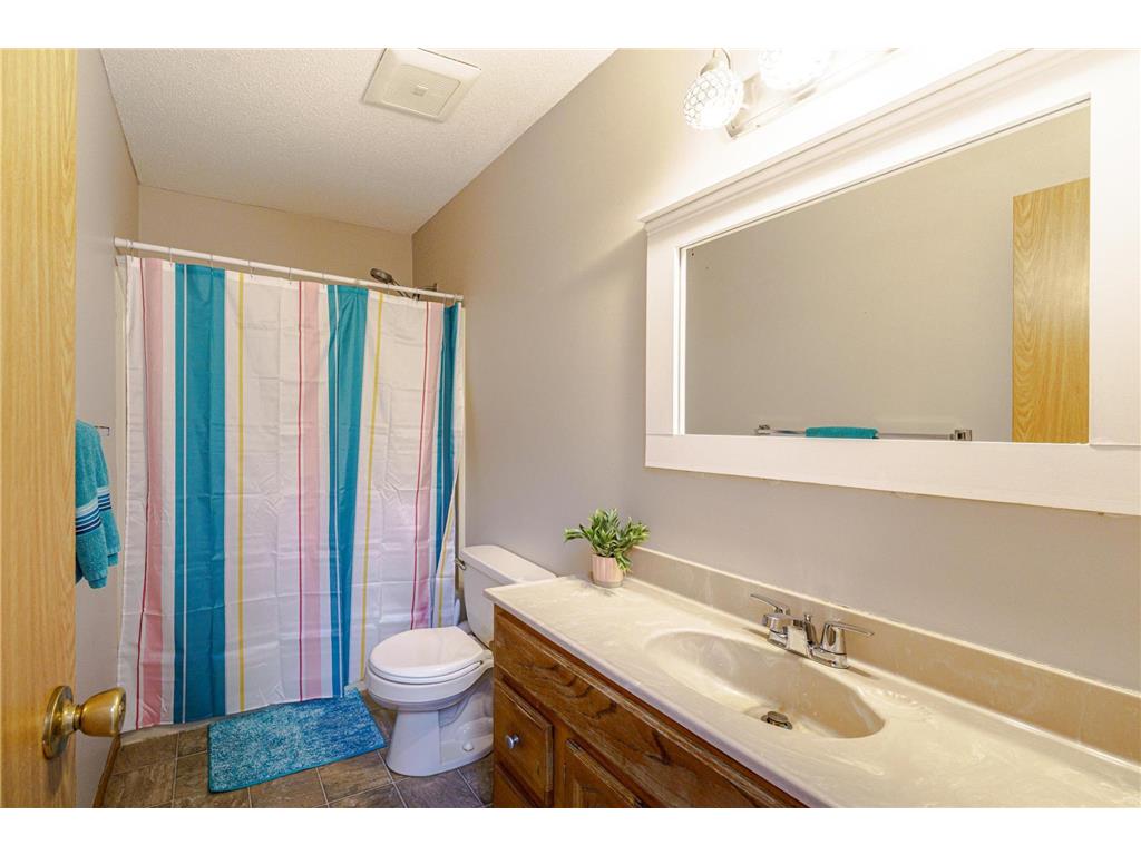 6805 Craig Court Inver Grove Heights MN 55076 7073984 image10