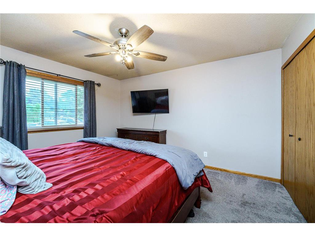 6805 Craig Court Inver Grove Heights MN 55076 7073984 image12