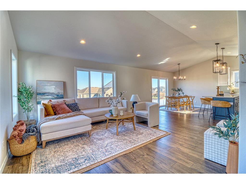 6807 Belding Drive South Fargo ND 58104 7102001 image4