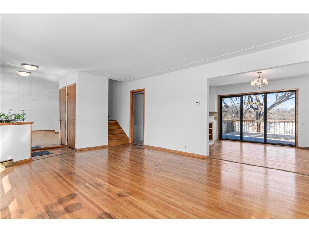 6807 Hickory Street NE Fridley MN 55432 - Locke 7019777 image6