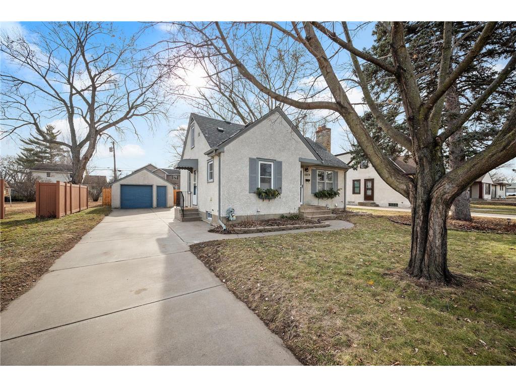 6809 45th Avenue N Crystal MN 55428 6482704 image1