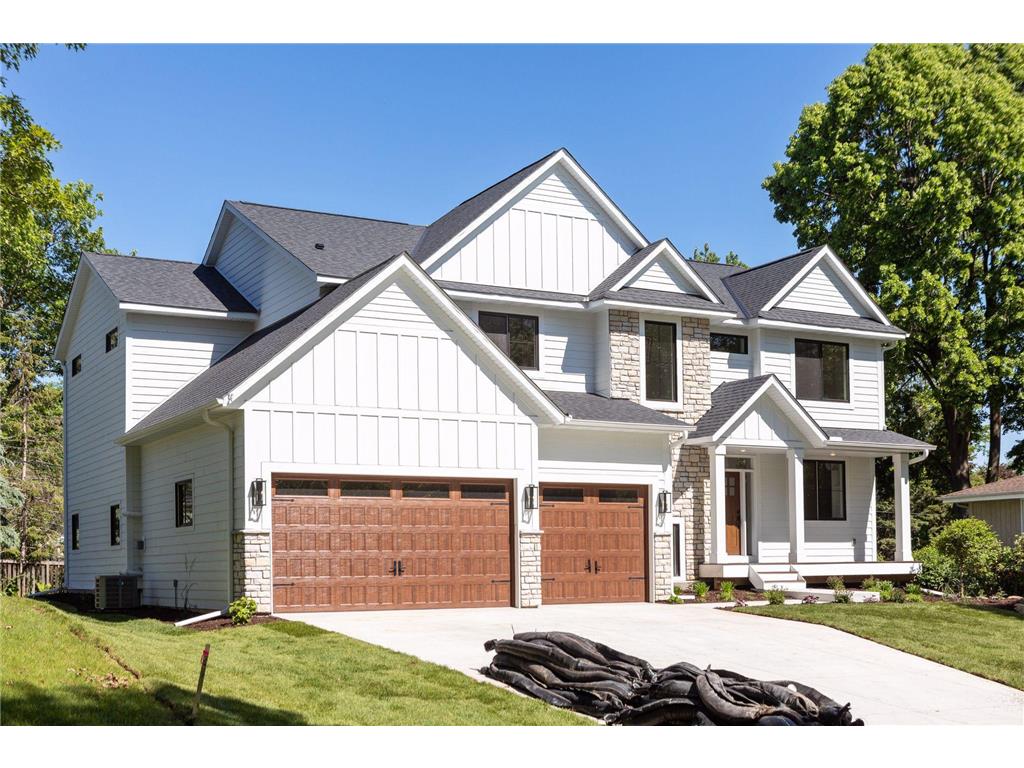 6809 Point Drive, Edina, MN, 55435 MLS 6214609 Edina Realty