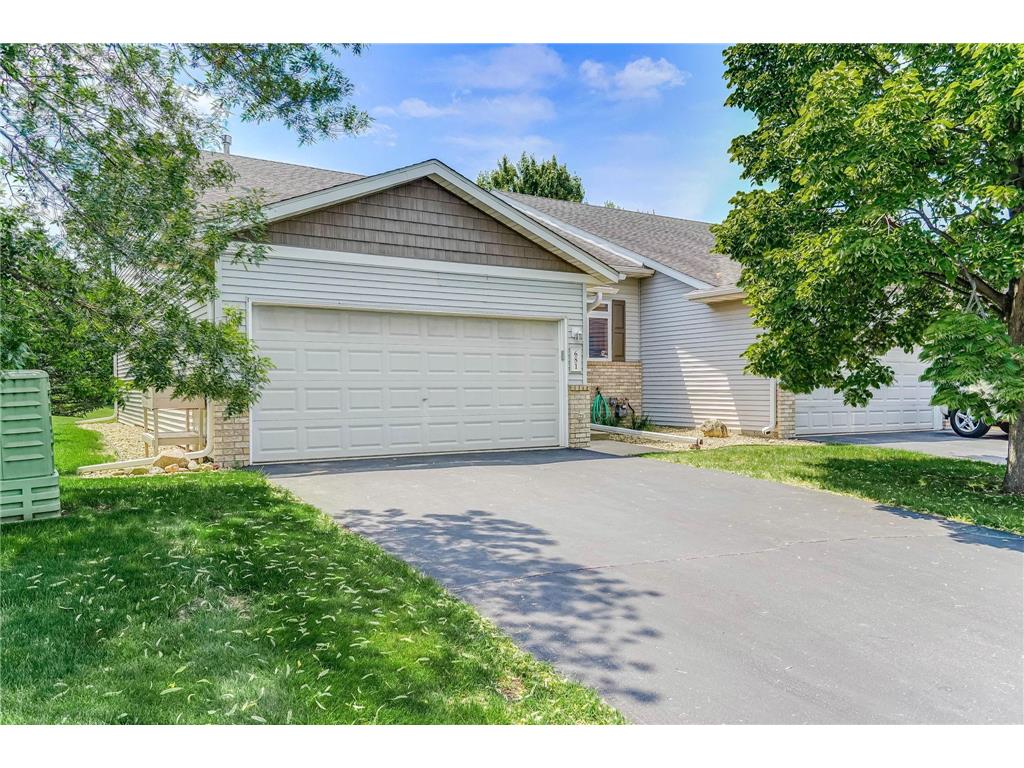 681 35th Street W Hastings MN 55033 6725152 image1