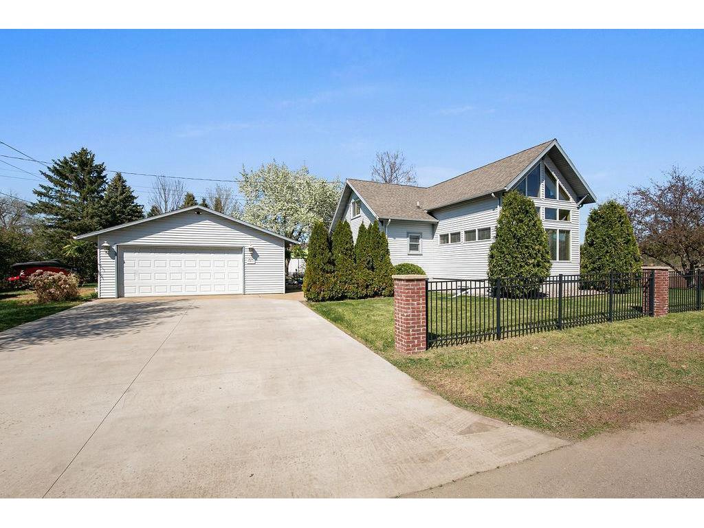 681 4th Street NE Little Falls MN 56345 6716102 image1