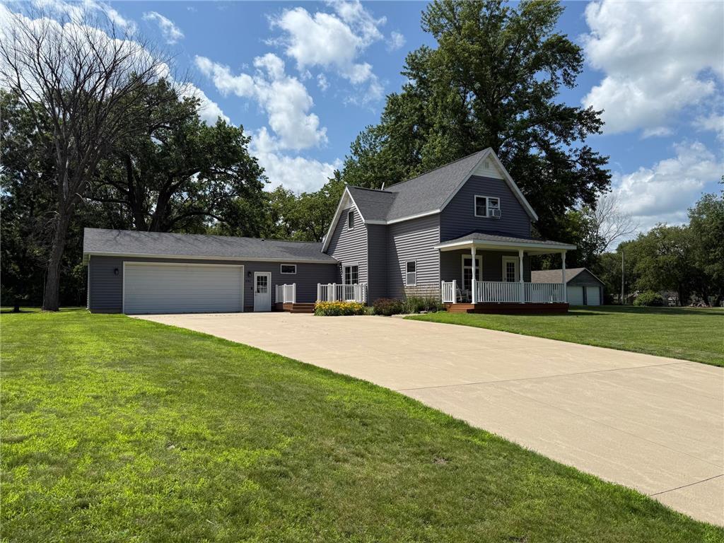 681 8th Street Walnut Grove MN 56180 6747363 image1