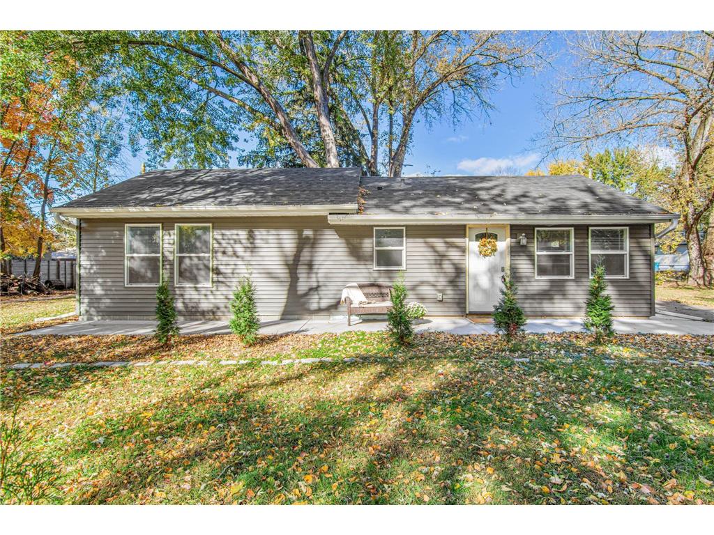 681 Glencoe Street NE Fridley MN 55432 6807228 image2