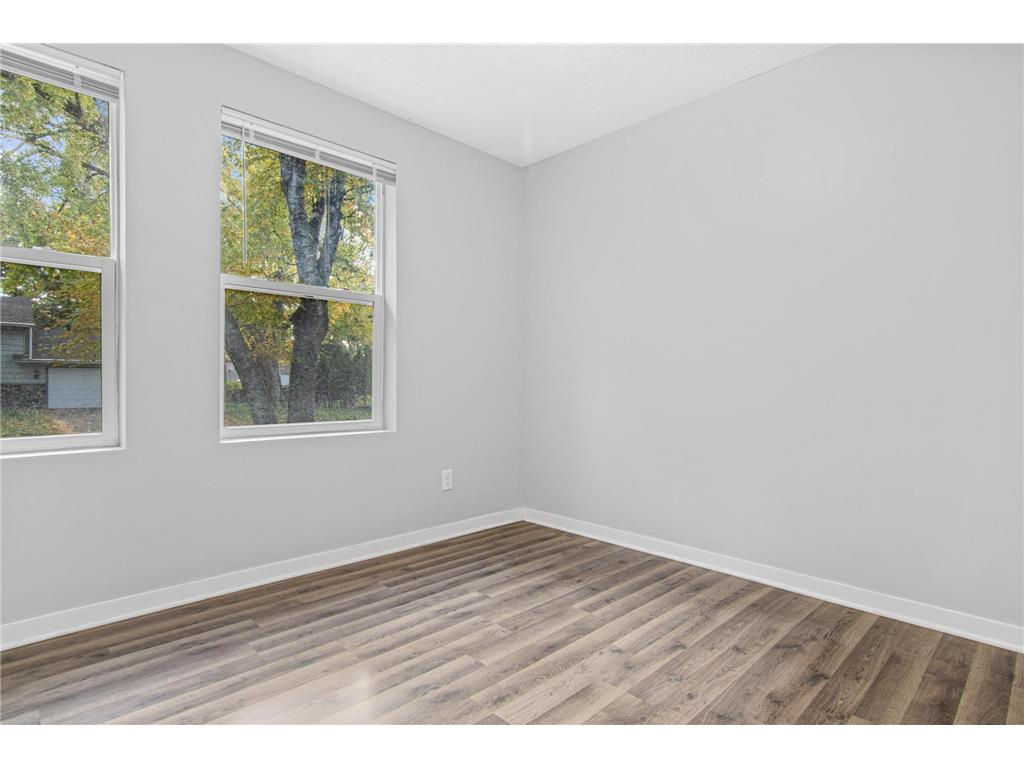 681 Glencoe Street NE Fridley MN 55432 6807228 image22