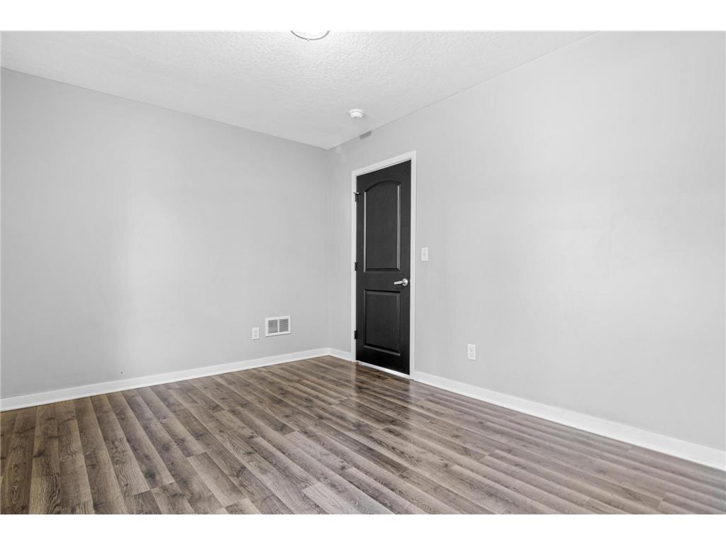 681 Glencoe Street NE Fridley MN 55432 6807228 image24