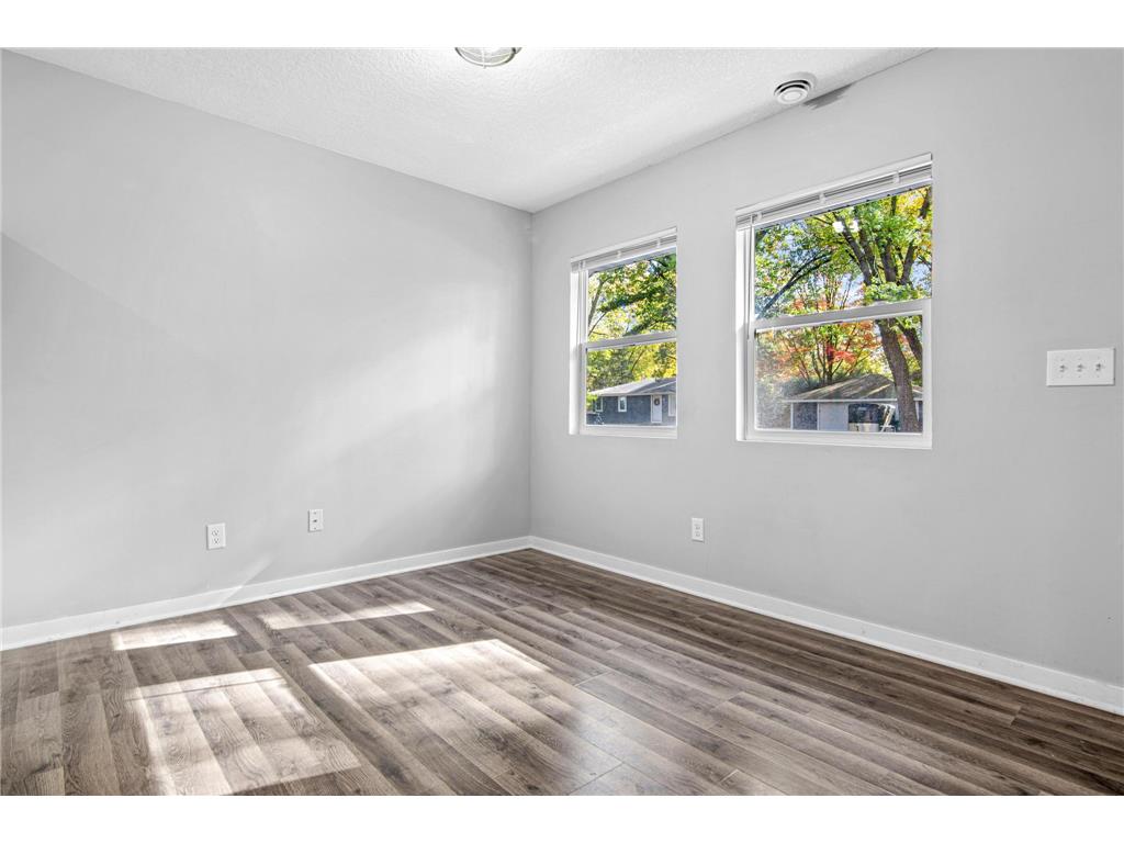 681 Glencoe Street NE Fridley MN 55432 6807228 image26