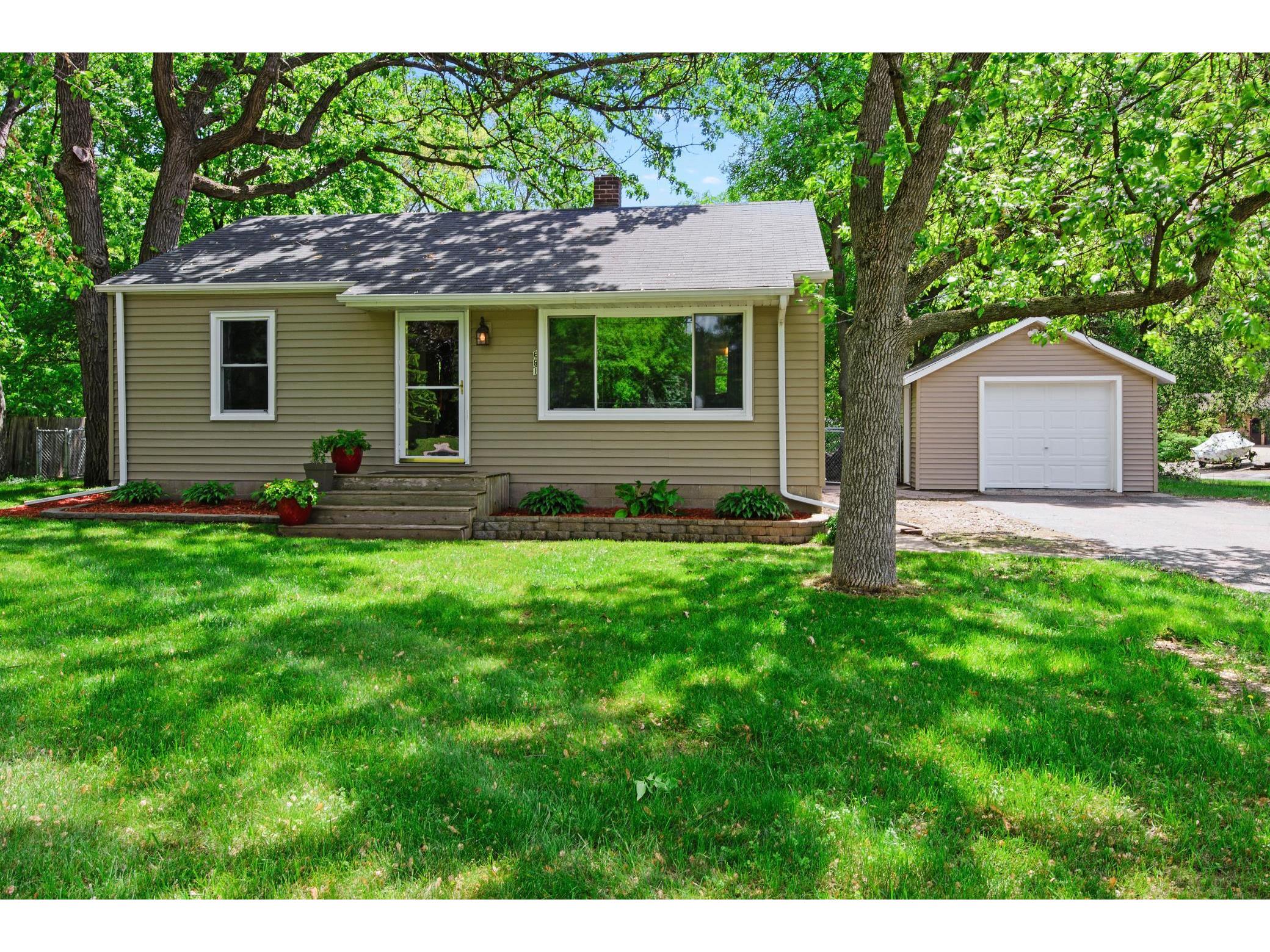 681 Independence Avenue N, Champlin, MN, 55316 MLS 5765255 Edina Realty