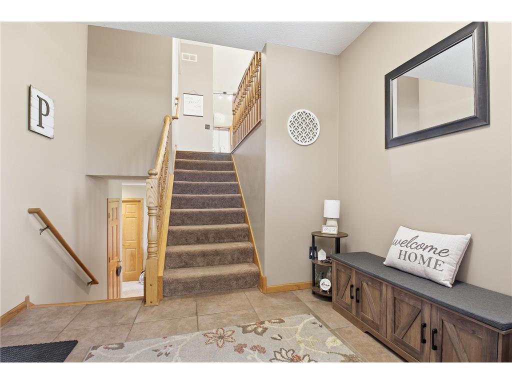 681 W River Drive New London MN 56273 7072000 image17