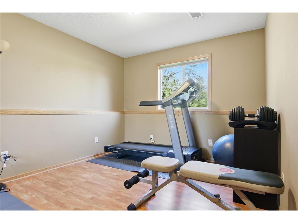 681 W River Drive New London MN 56273 7072000 image19