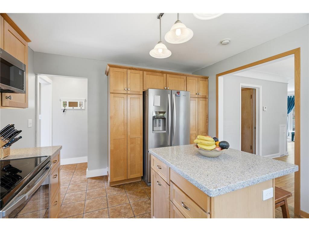 681 Wilder Street S Saint Paul MN 55116 7083850 image22
