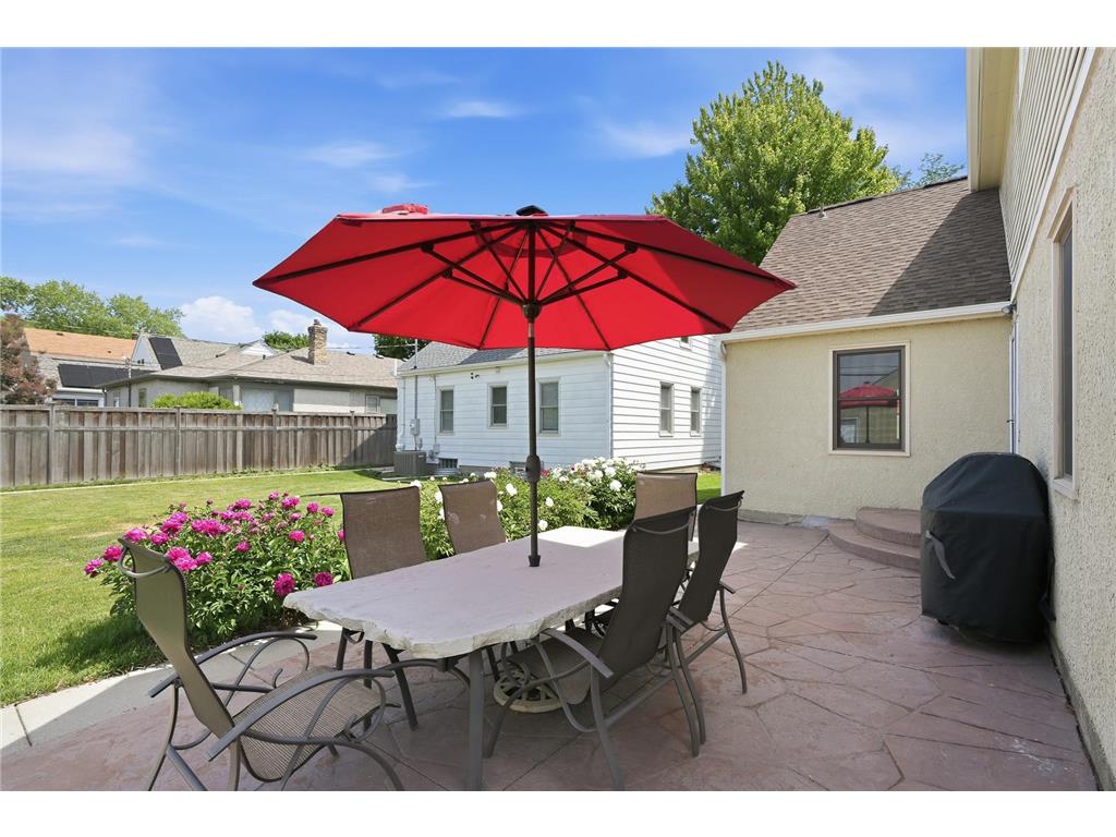 681 Wilder Street S Saint Paul MN 55116 7083850 image9