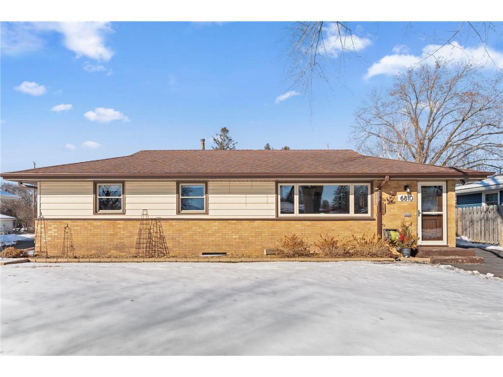 6810 61st Avenue N Crystal MN 55428 7025904 image1