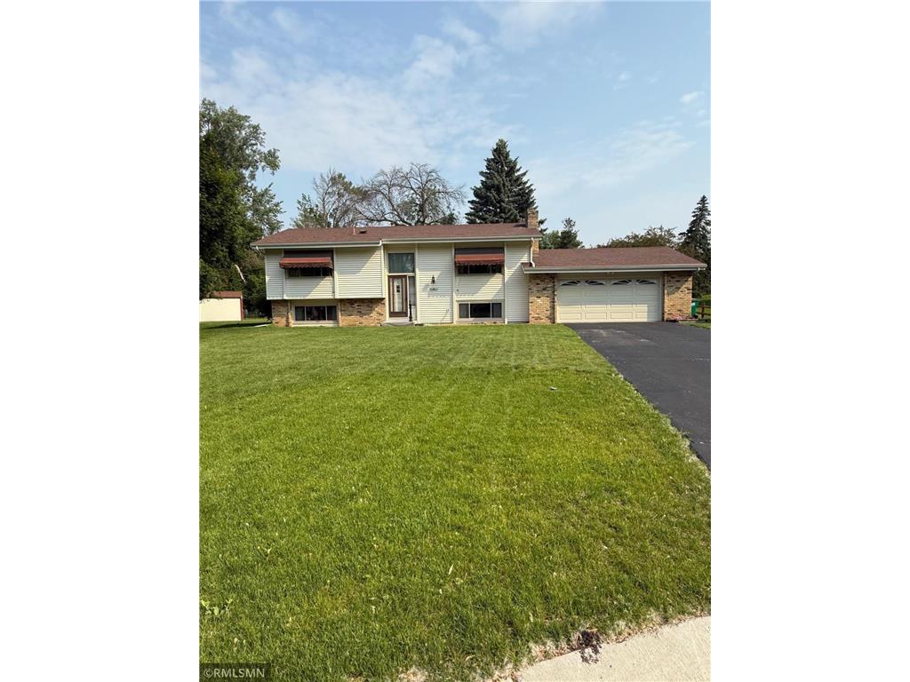 6811 Cottonwood Lane N Maple Grove MN 55369 6743023 image1