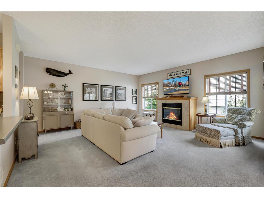 6811 Pine Crest Trail S Cottage Grove MN 55016 6785065 image1