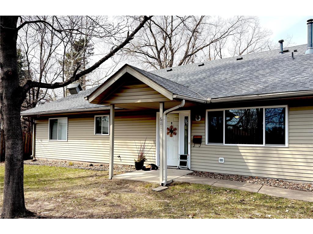 6811 York Place N #4 Brooklyn Center MN 55429 7054017 image2
