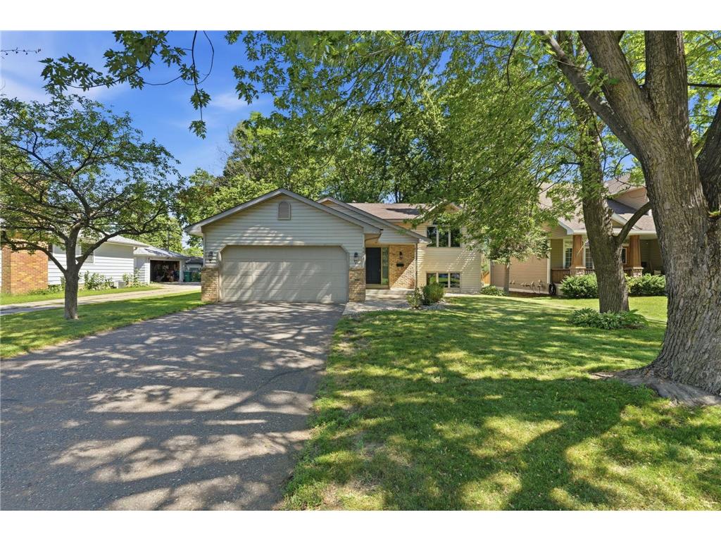 6812 44th Avenue N Crystal MN 55428 7096154 image2