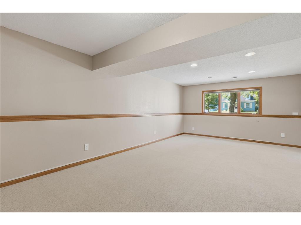 6812 44th Avenue N Crystal MN 55428 7096154 image22